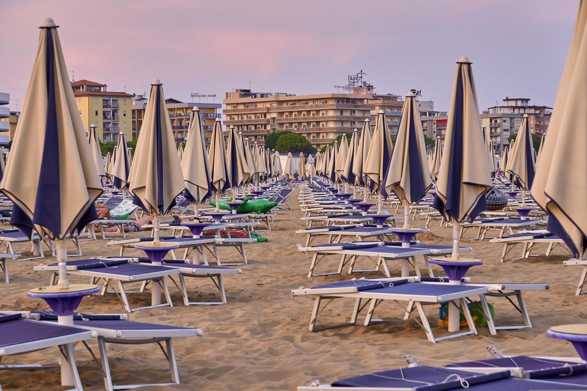 Seafront Luminous Flat In Bibione - Beahost Leilighet Eksteriør bilde